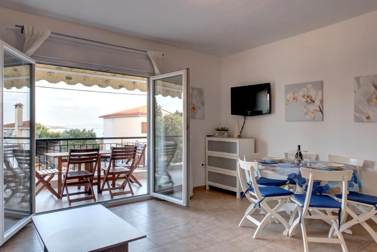Achilleas Apartments Kalyves Polygyrou Dış mekan fotoğraf